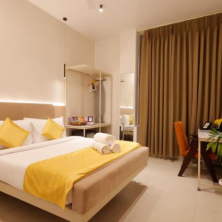 Hotel Varuna Varanasi Ngoại thất bức ảnh