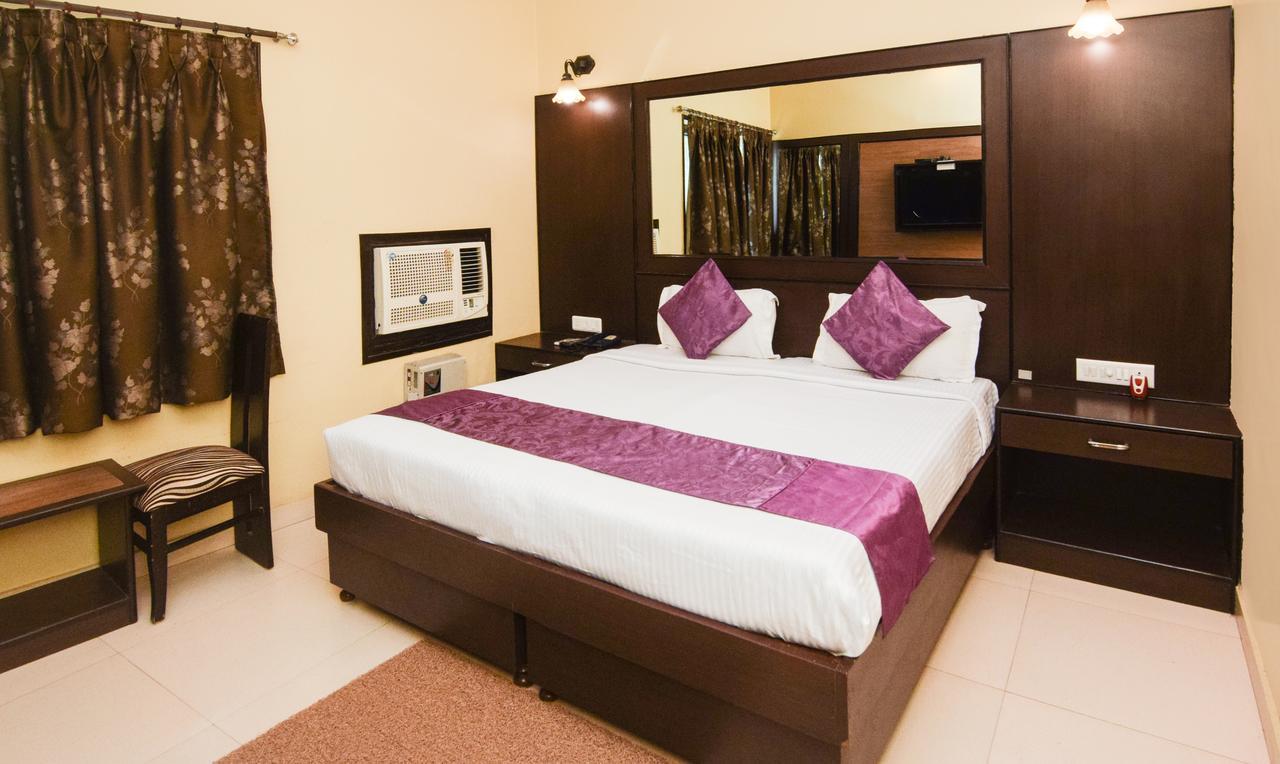 Hotel Varuna Varanasi Ngoại thất bức ảnh